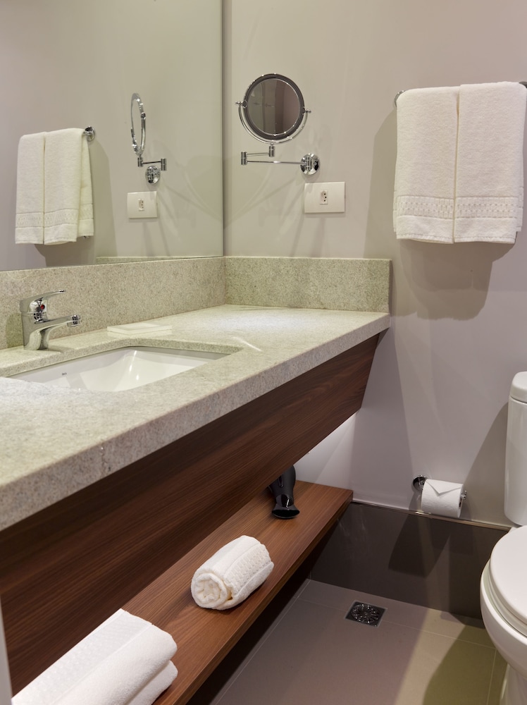JL Hotel by Bourbon (ex Bourbon Foz do Iguacu Business) 40/41