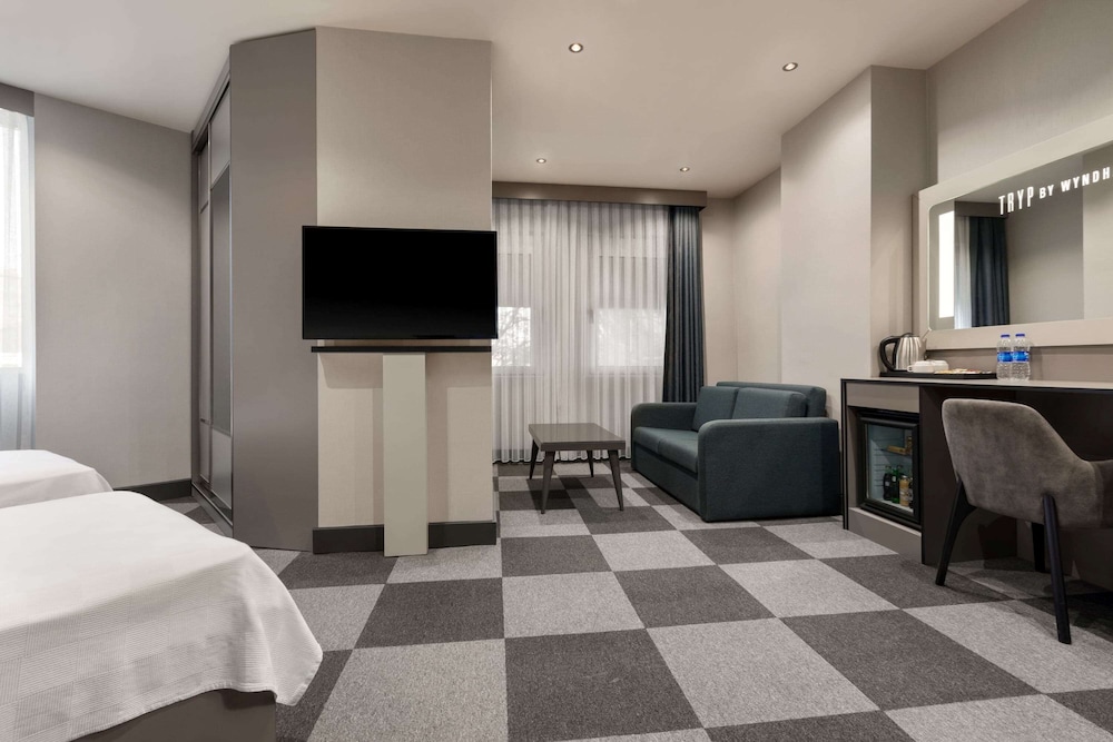 Tryp By Wyndham Istanbul Sancaktepe 24/72