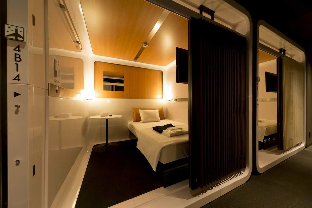 First Cabin Nagasaki 34/34