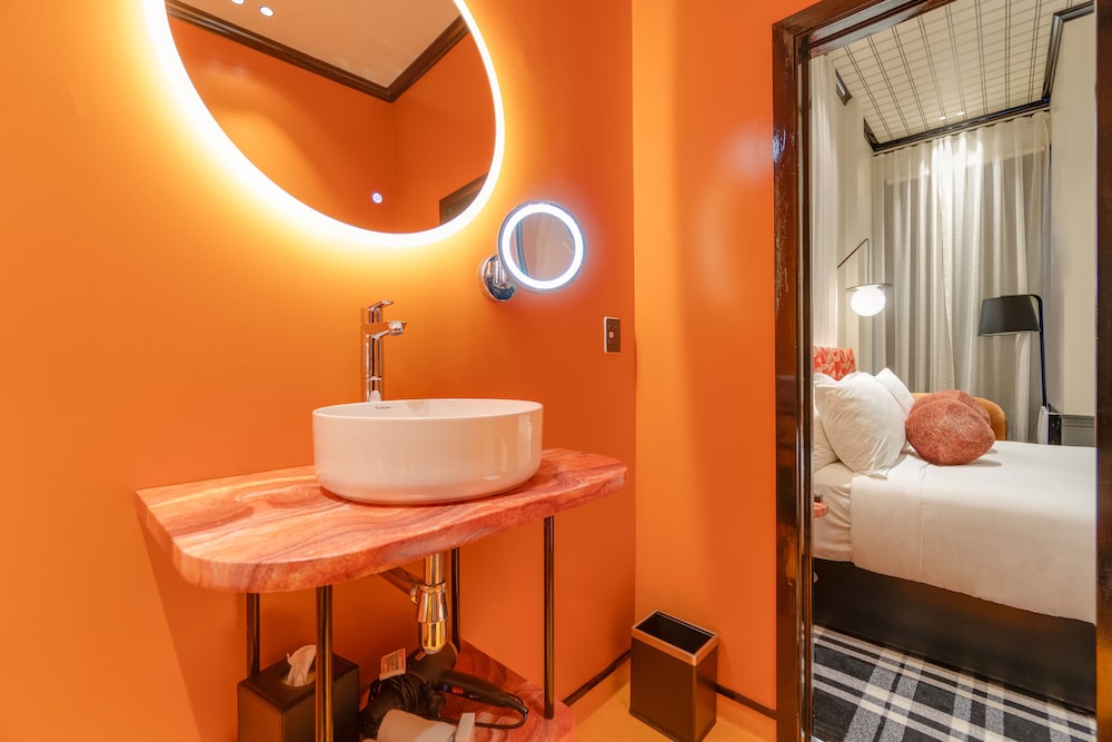 Naumi Studio Wellington 50/51