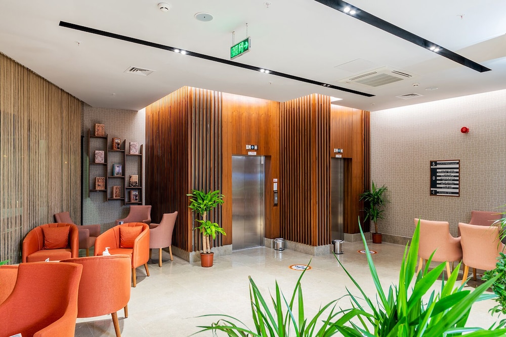 Artes Hotel 23/33