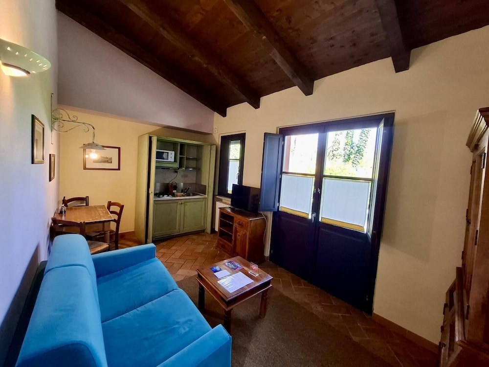 Le Serre Suites and Apartments 21/34