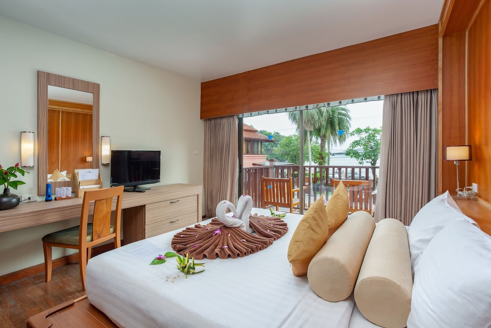 Seaview Patong Hotel 24/69