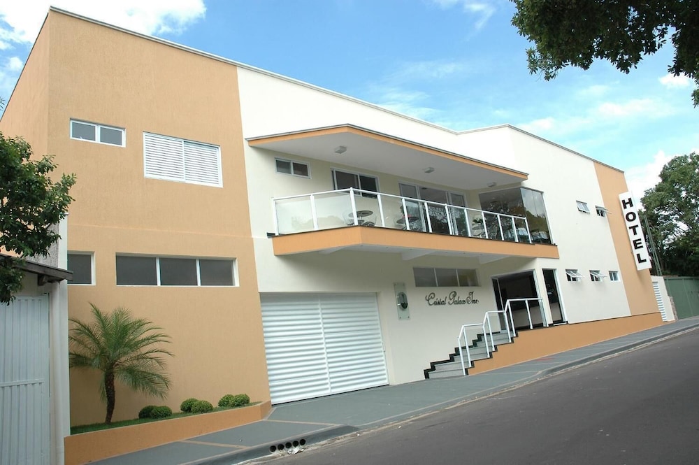 Cristal Palace Inn 1/40