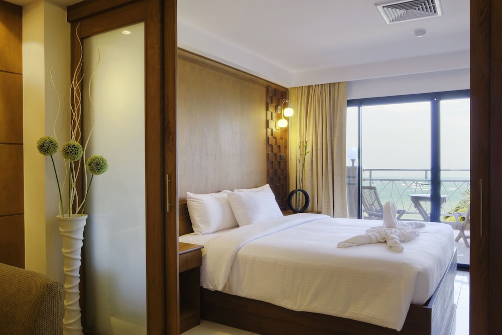 Baywalk Residence Pattaya By Thaiwat 16/31
