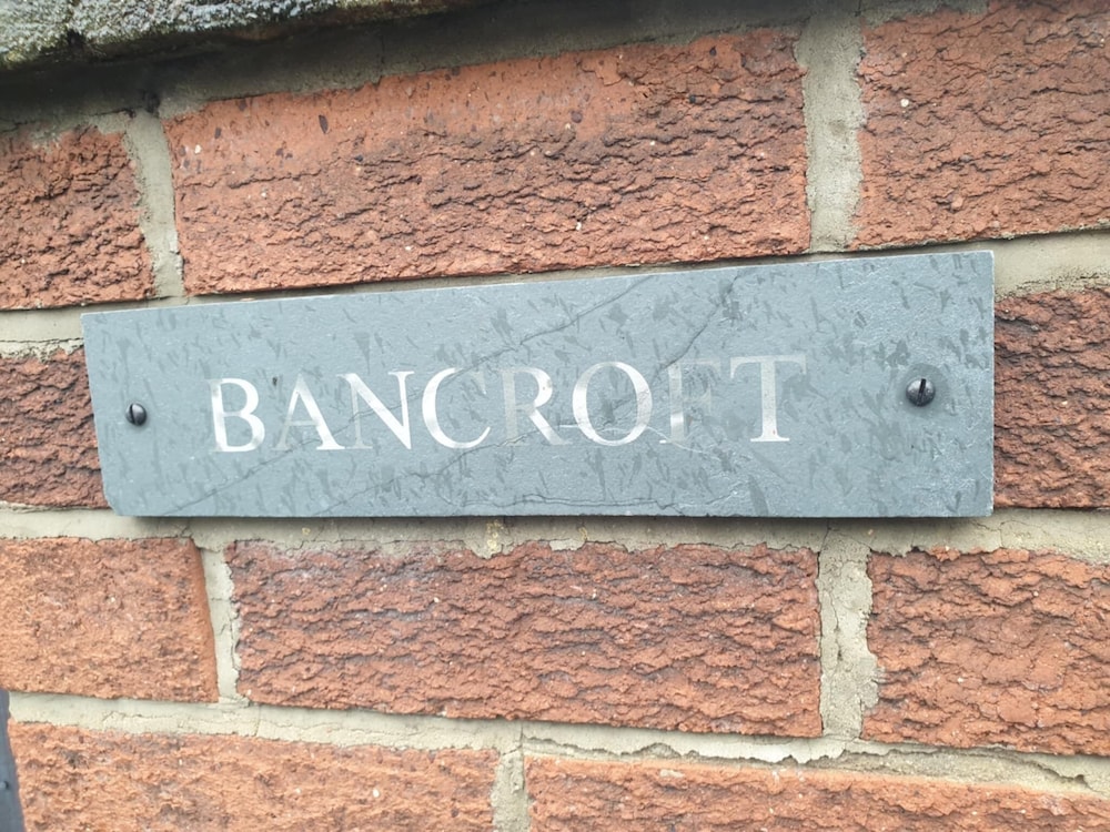 Bancroft Apartment 2/19