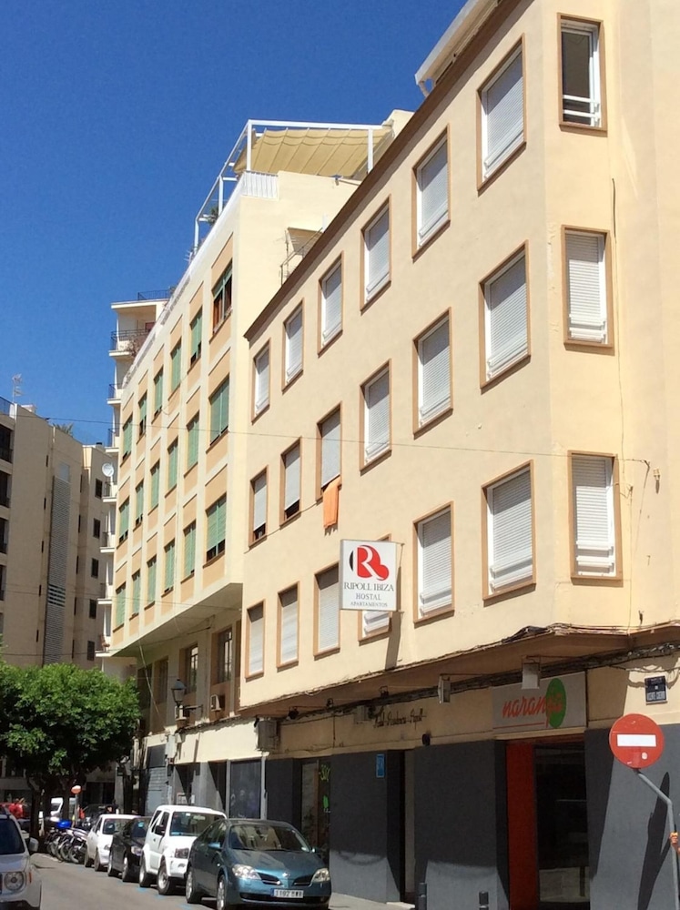 Apartamentos Ripoll Ibiza 3/50