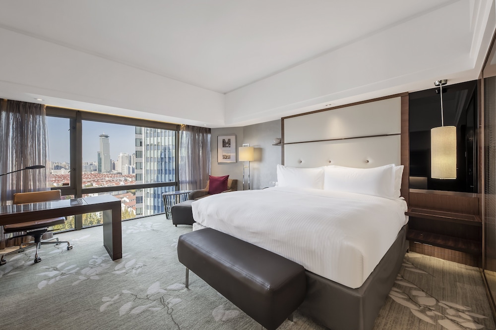 Intercontinental Shanghai Pudong 20/78