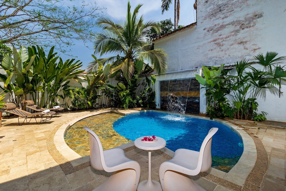 Hotel Cauca Viejo Fundadores 33/59