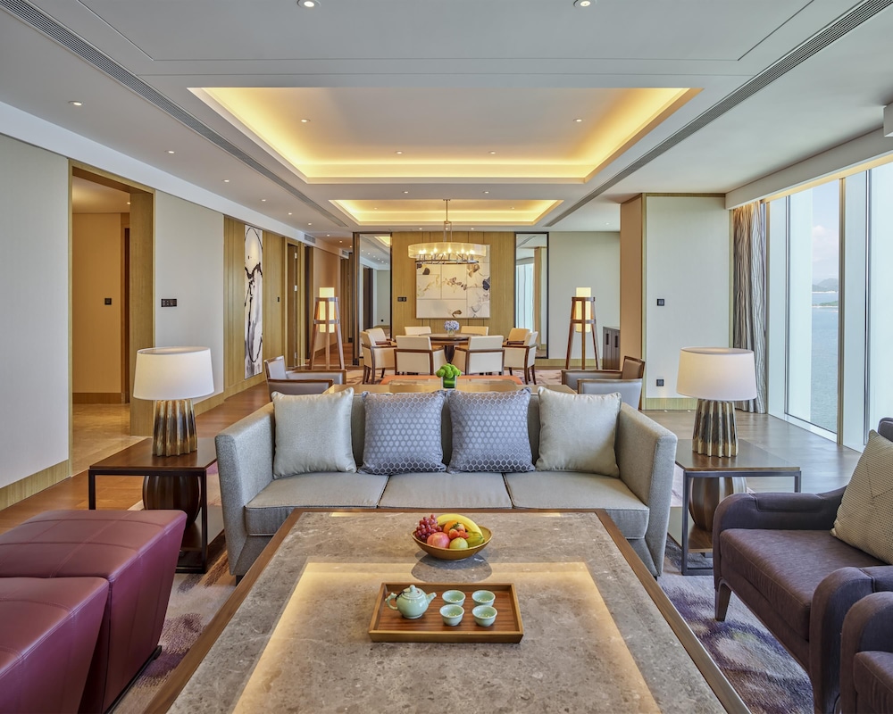 Hyatt Regency Shenzhen Yantian 45/68