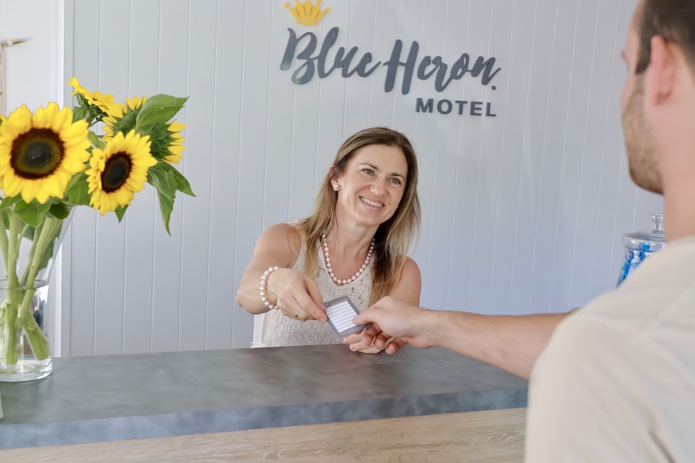 Blue Heron Motel 8/70