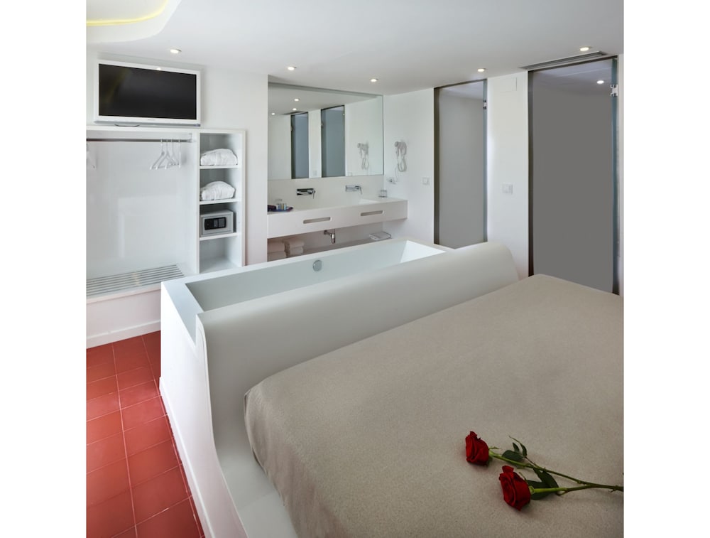 Macia Granada Five Senses Rooms & Suites 12/60