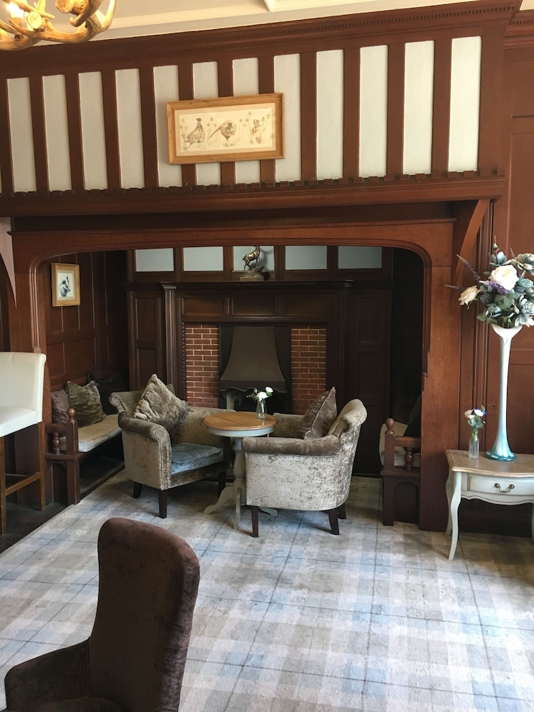 Farnham House Hotel 44/55