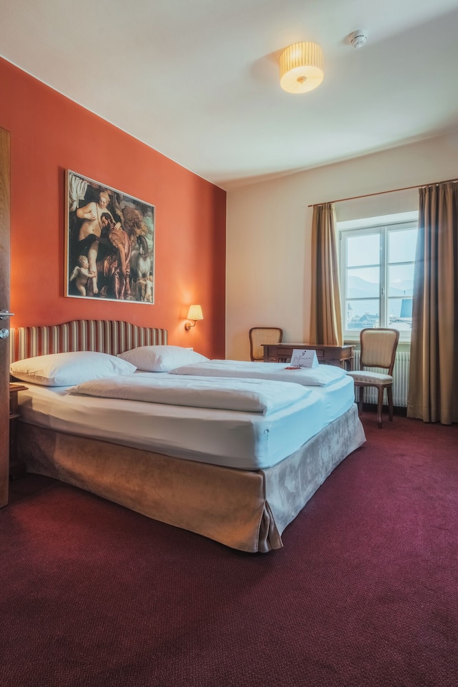 Hotel Traube 16/45
