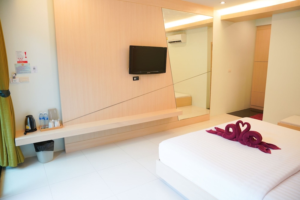 Town House, King Bed, Annex