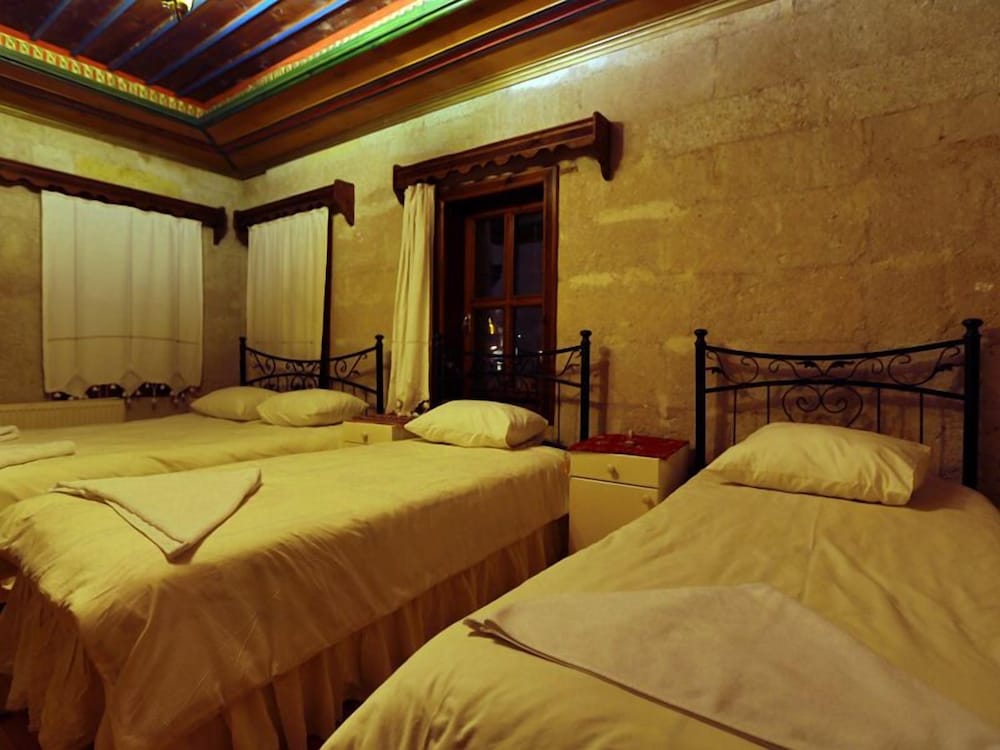 Henna Konak Hotel 11/50