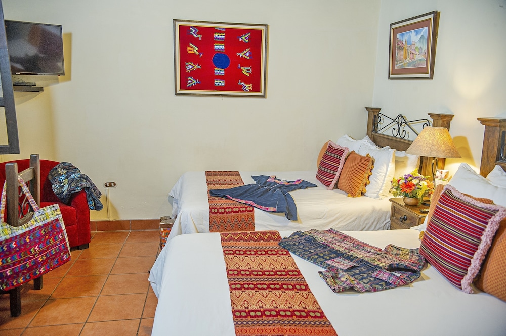 Meson Del Valle Hotel 17/50