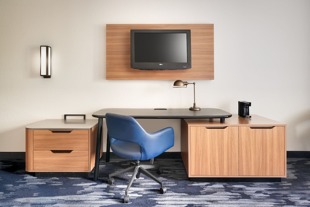 Fairfield Inn Suites Albany 35/44