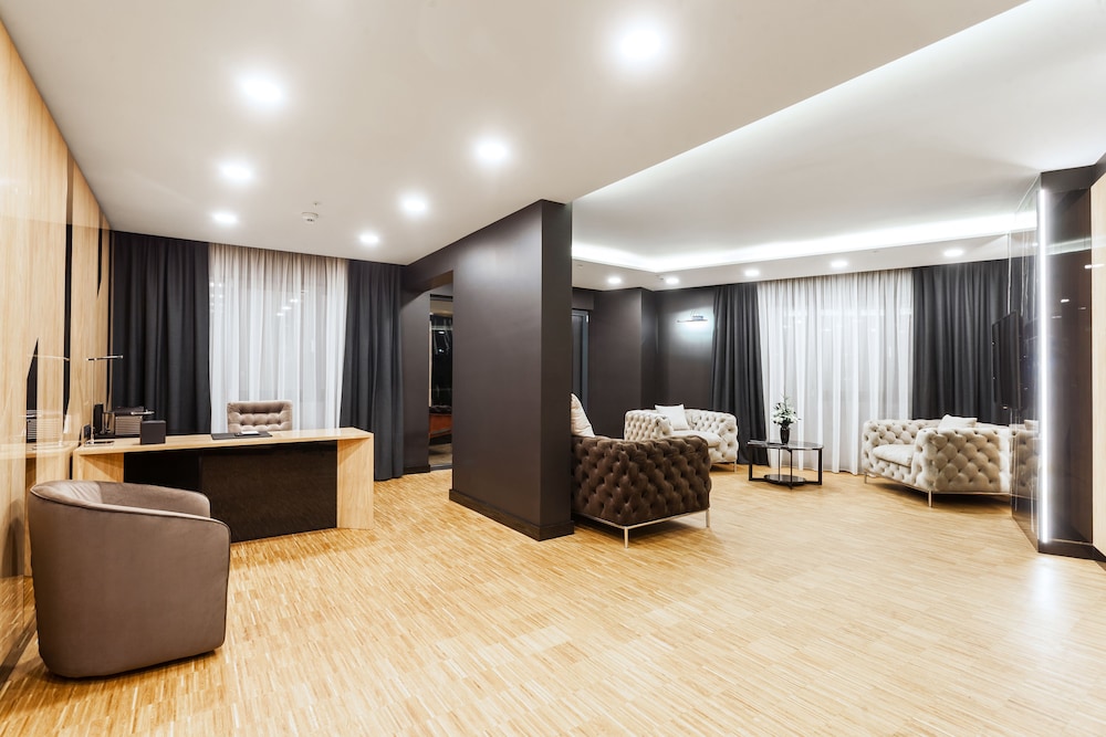 Hotel Platinia 5/38