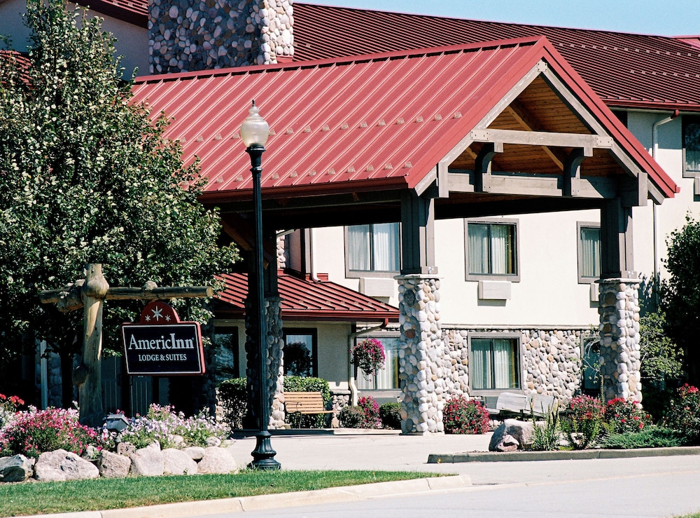 AmericInn by Wyndham Oswego 9/39