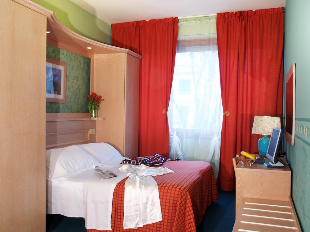 Meridiana Hotel 21/56
