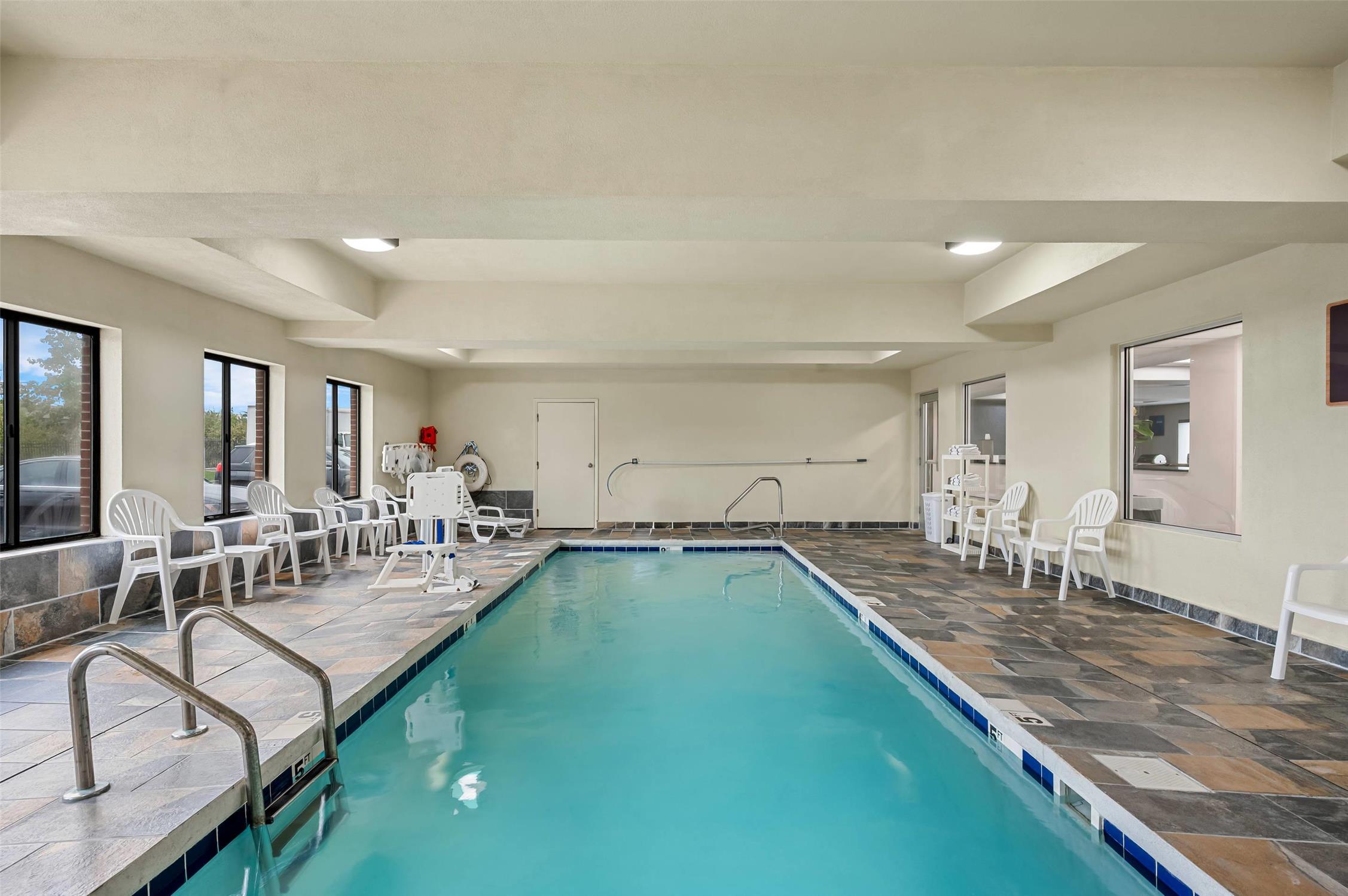Comfort Inn Indianapolis East 22/39