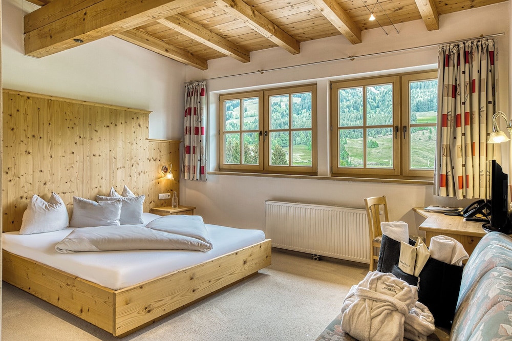 Room, Double Bed, Puradies 6/10