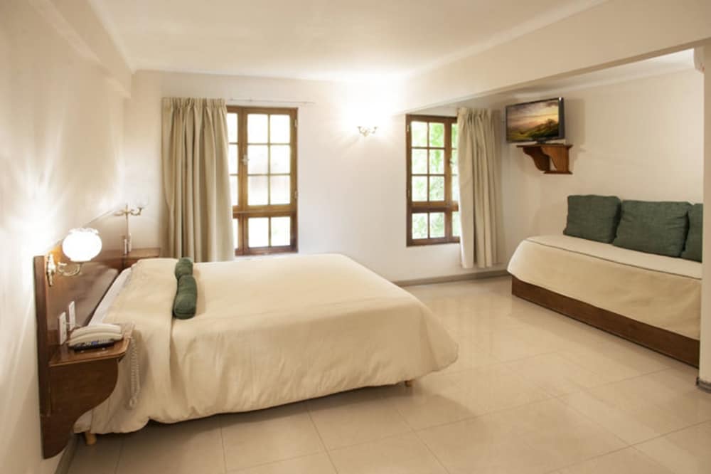 Gran Hotel Princess Gold 12/37