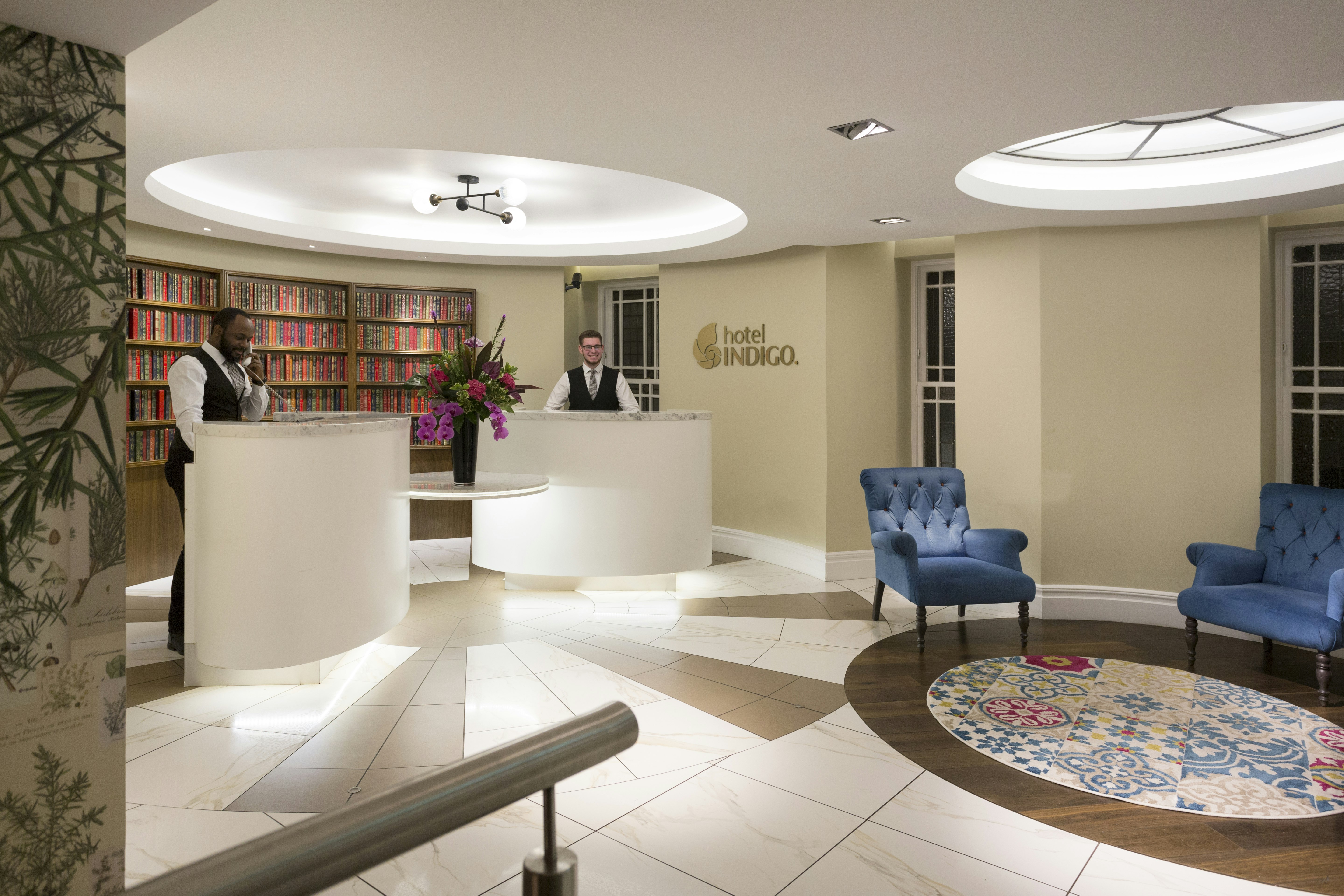 Hotel Indigo Edinburgh - Princes Street, an IHG Hotel (ex Royal British) 13/82