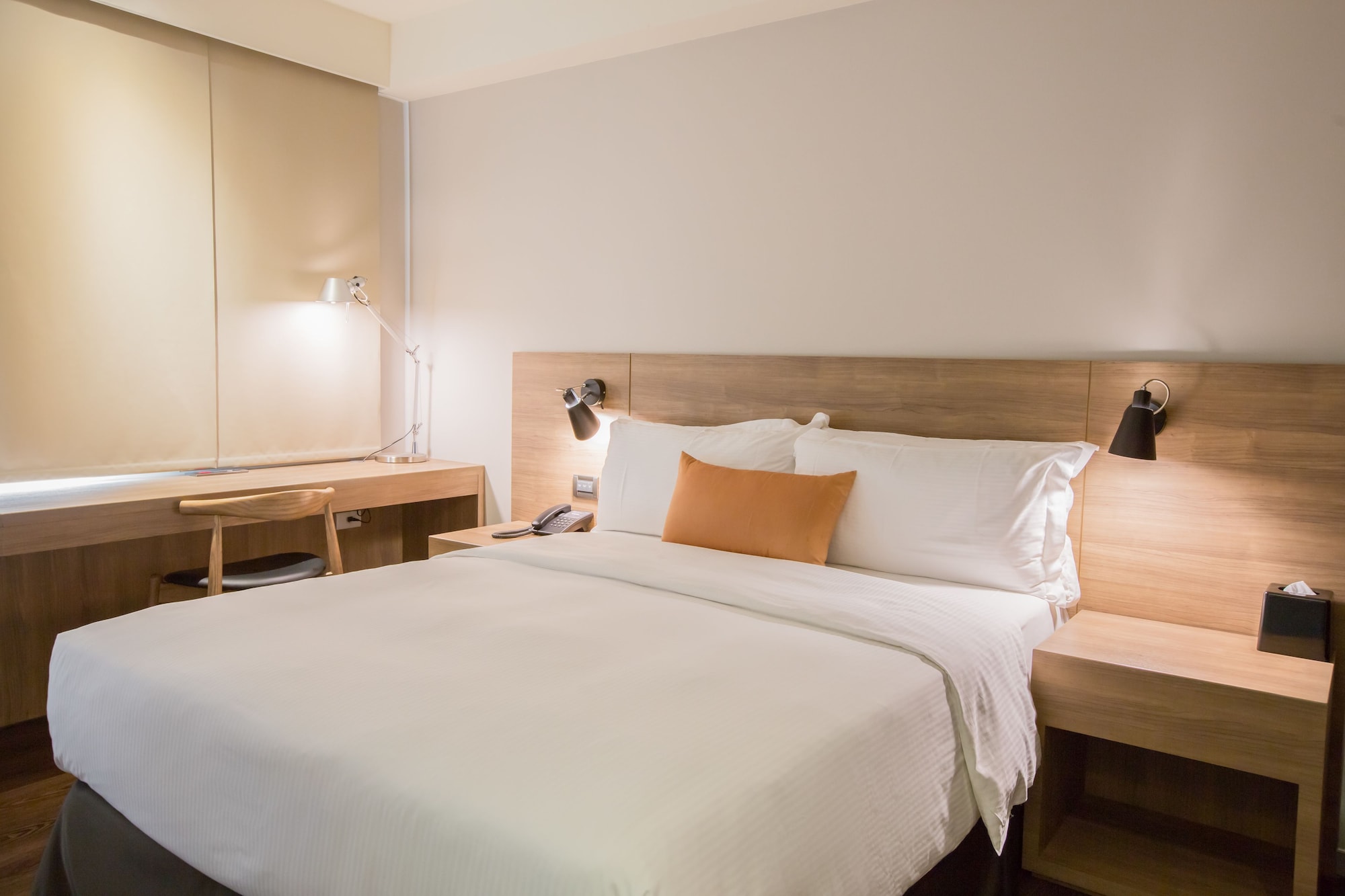 SUPERIOR, DOUBLE BED