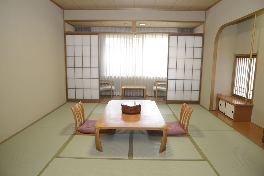 MIYAJIMA MORINOYADO 14/50