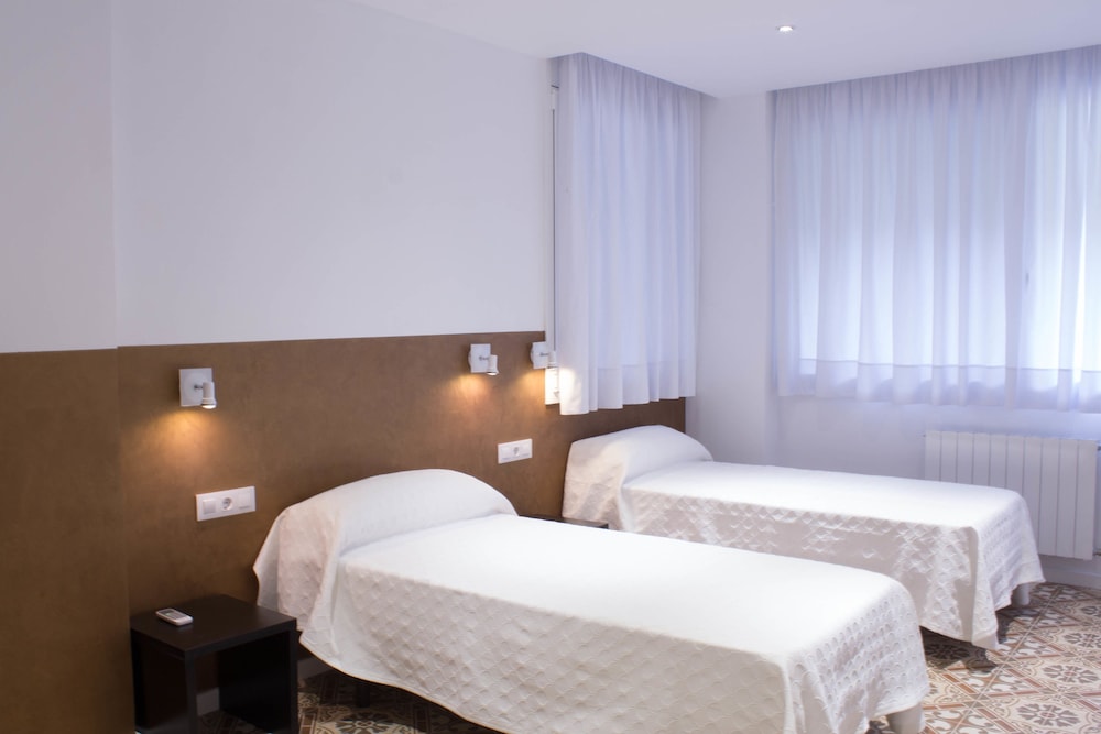 Hostal Nova 9/64
