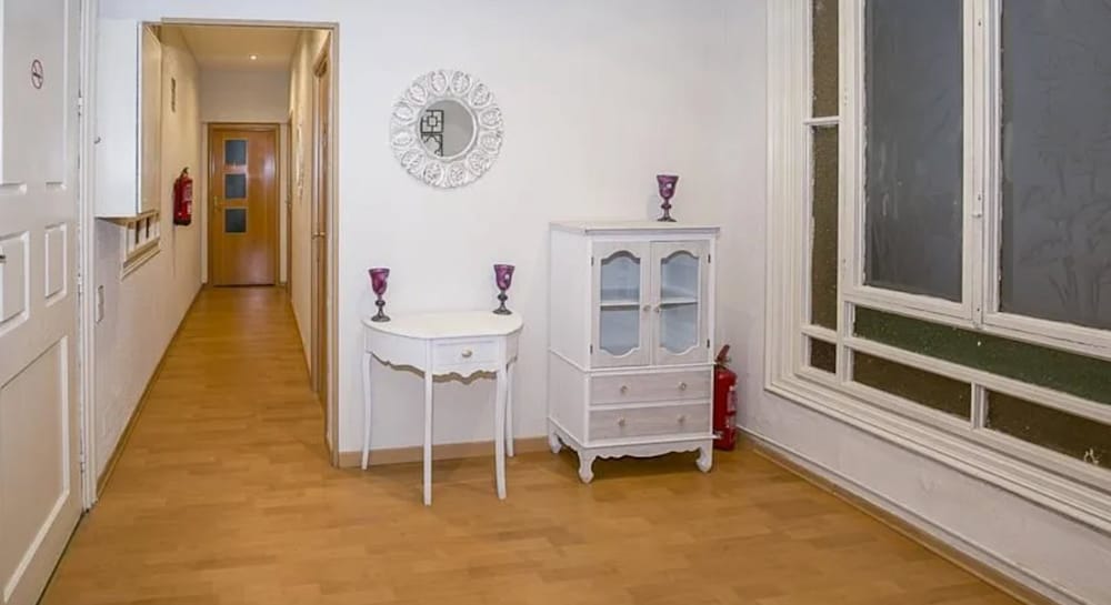 Hostal Balmes Centro 28/50