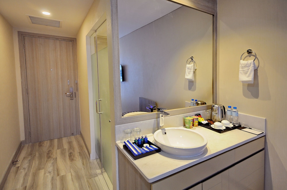 The Mcr Luxury Nha Trang 21/44