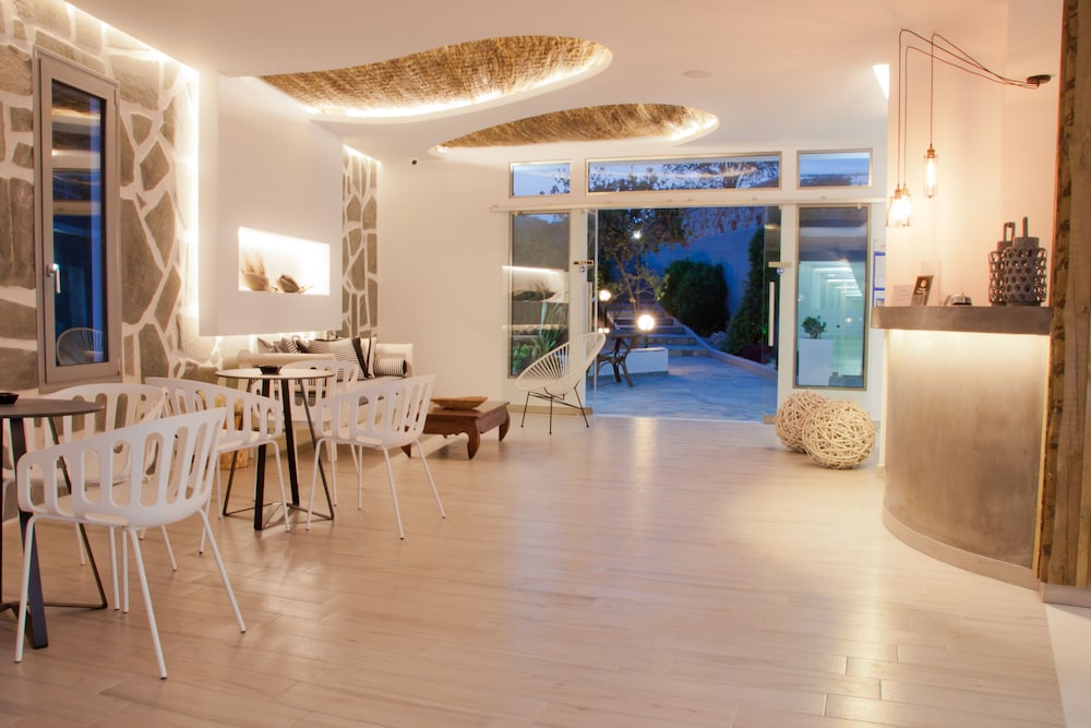 Malibu Boutique Studios 27/50