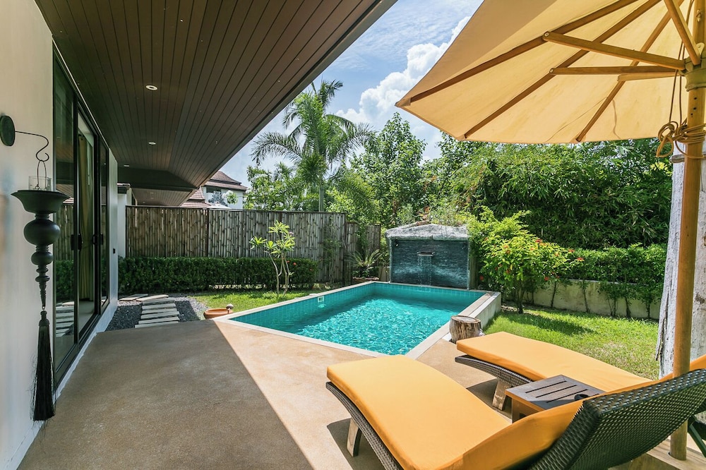 Khwan Beach Resort 35/71