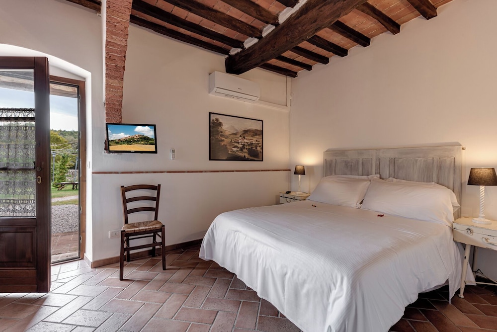 SUPERIOR, SUITE, DOUBLE BED