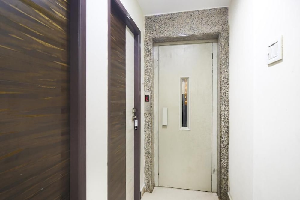 Balaji Residency 39/51