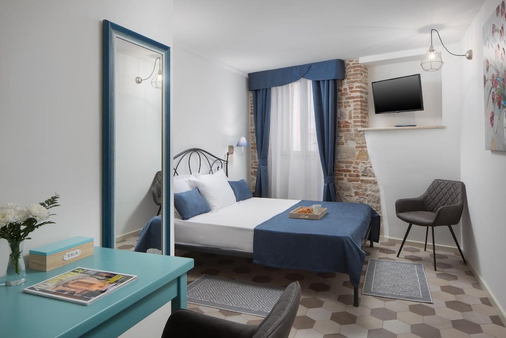 Noemi's Rooms - Adults Only 53/62