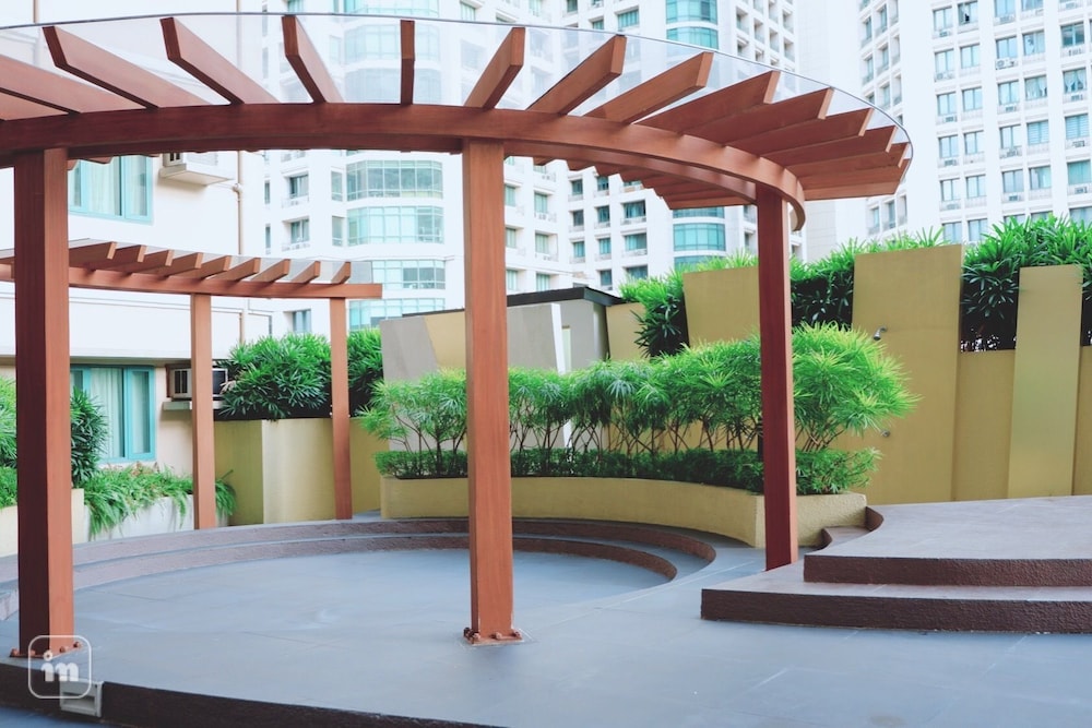 Ortigas Serenity 25/25