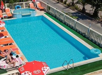 Ozturk Apartments 14/47