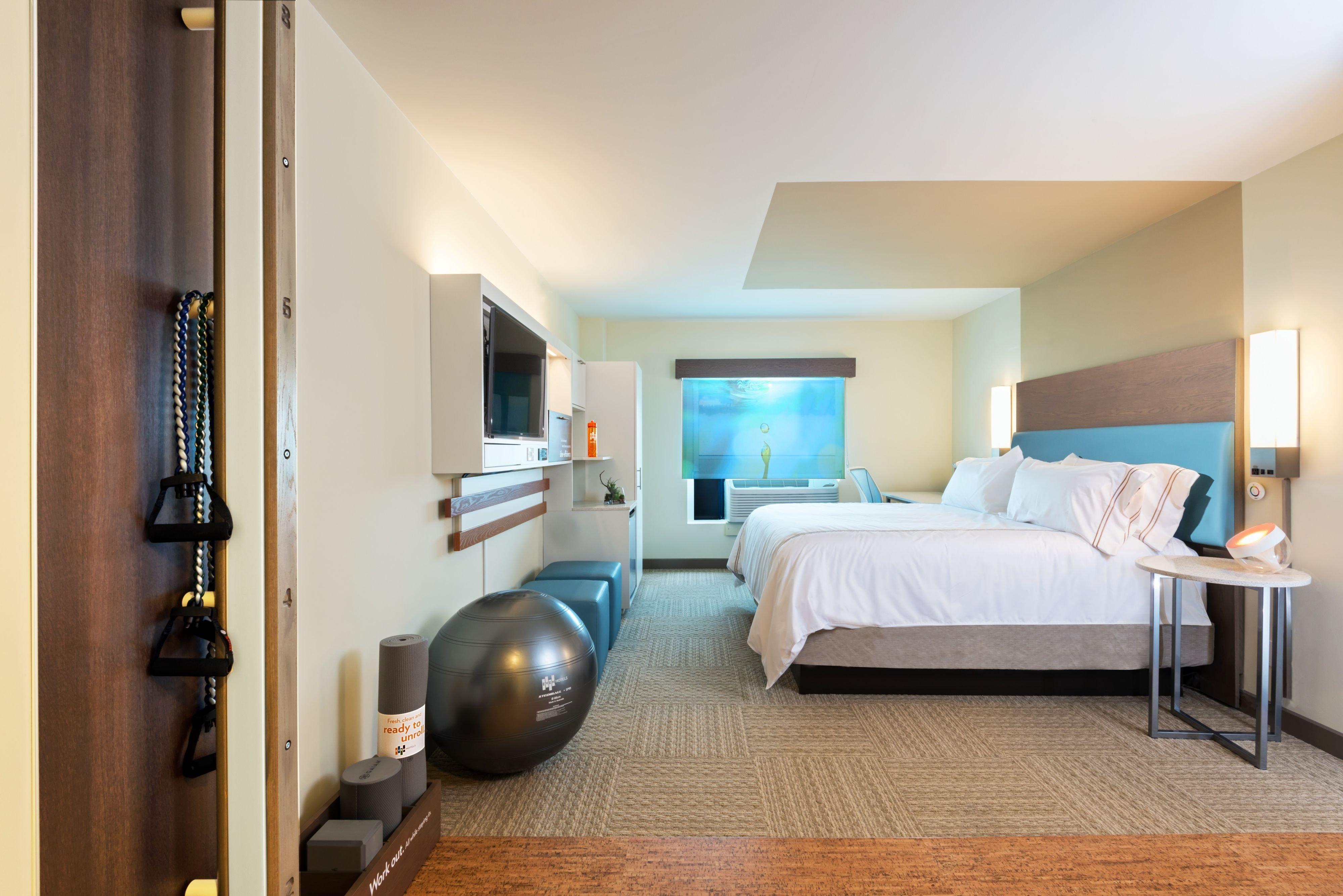 غرفة قياسية بسرير مزدوج، EVEN Hotel Norwalk 2/2
