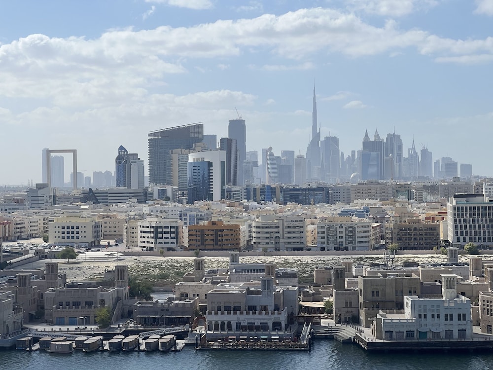 Carlton Dubai Creek 20/21