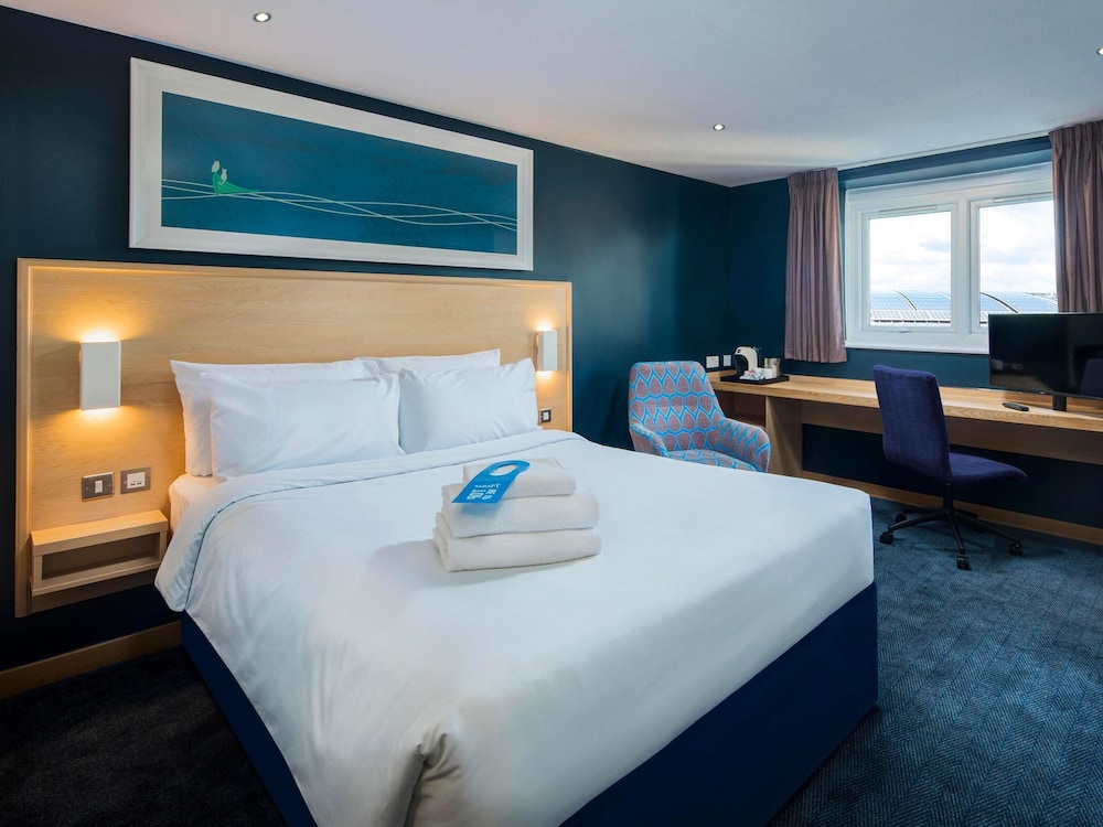 Travelodge Manchester Ancoats 9/25