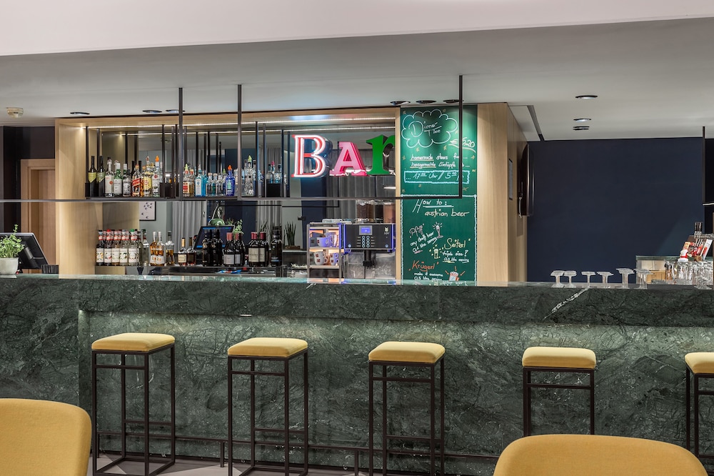 Lobby at Premier Inn Wien City Hauptbahnhof, VIENNA