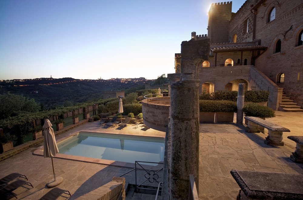 Castello di Monterone 45/64