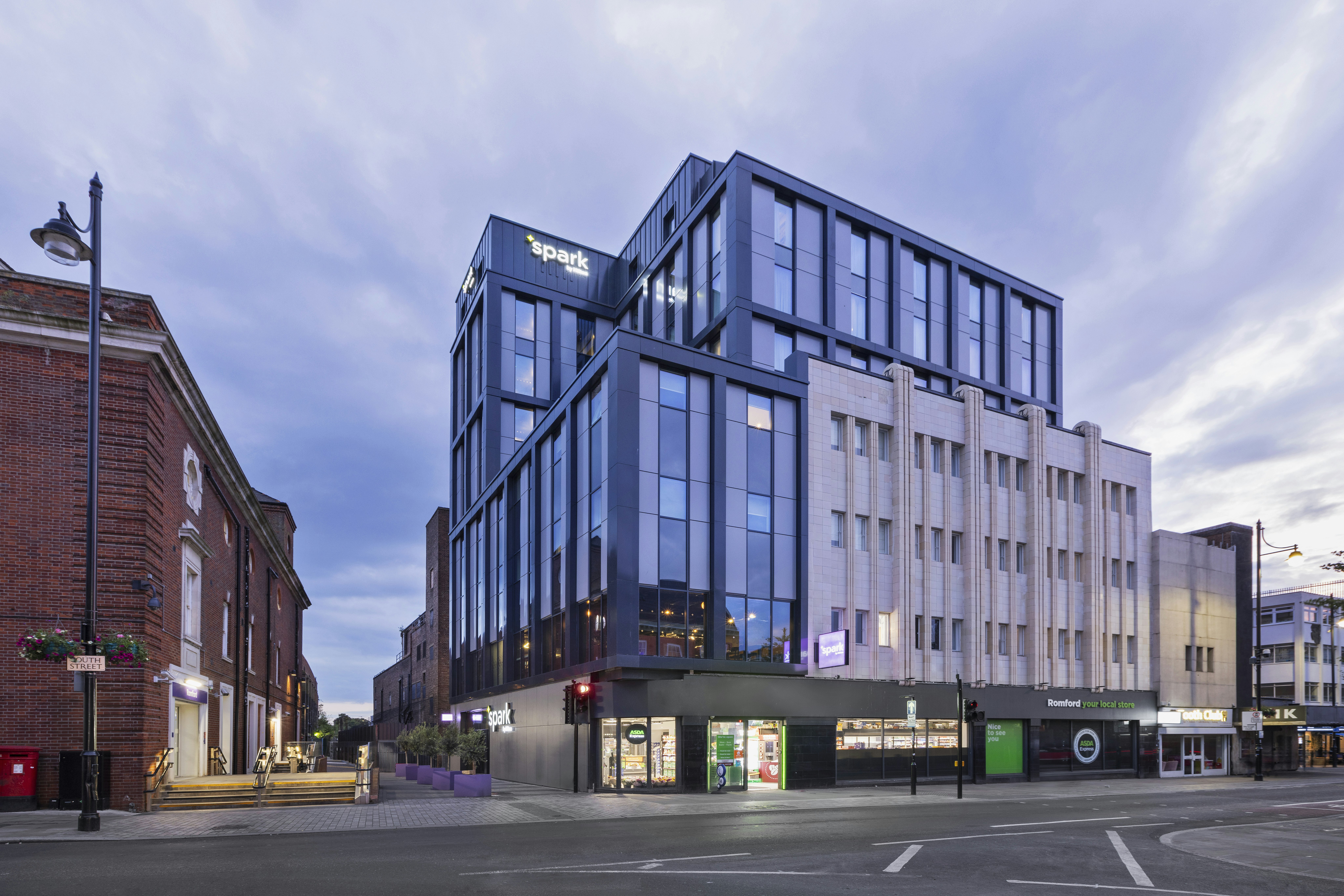 Spark by Hilton London Romford 27/31