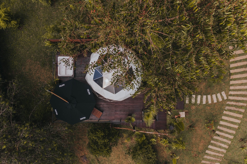 Domus Glamping 30/50