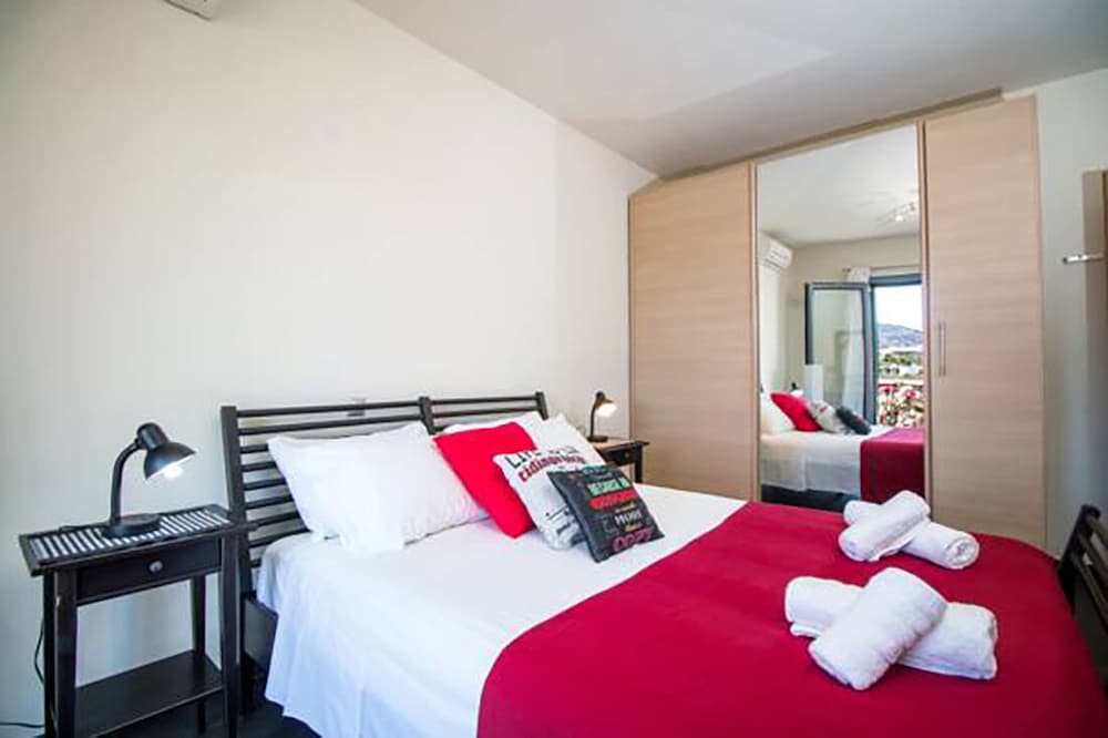 Haraki Villas 9/36