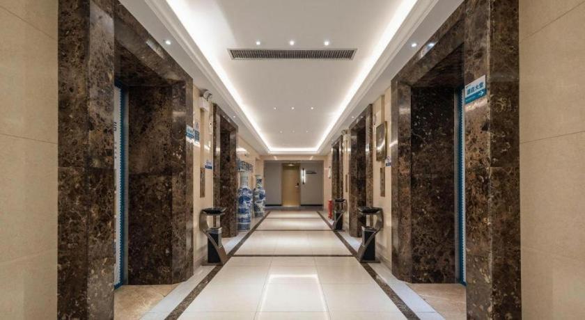 City Comfort Inn Jingzhou Wanda Plaza 23/42
